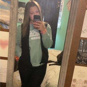 Meet your Posher, Ansley